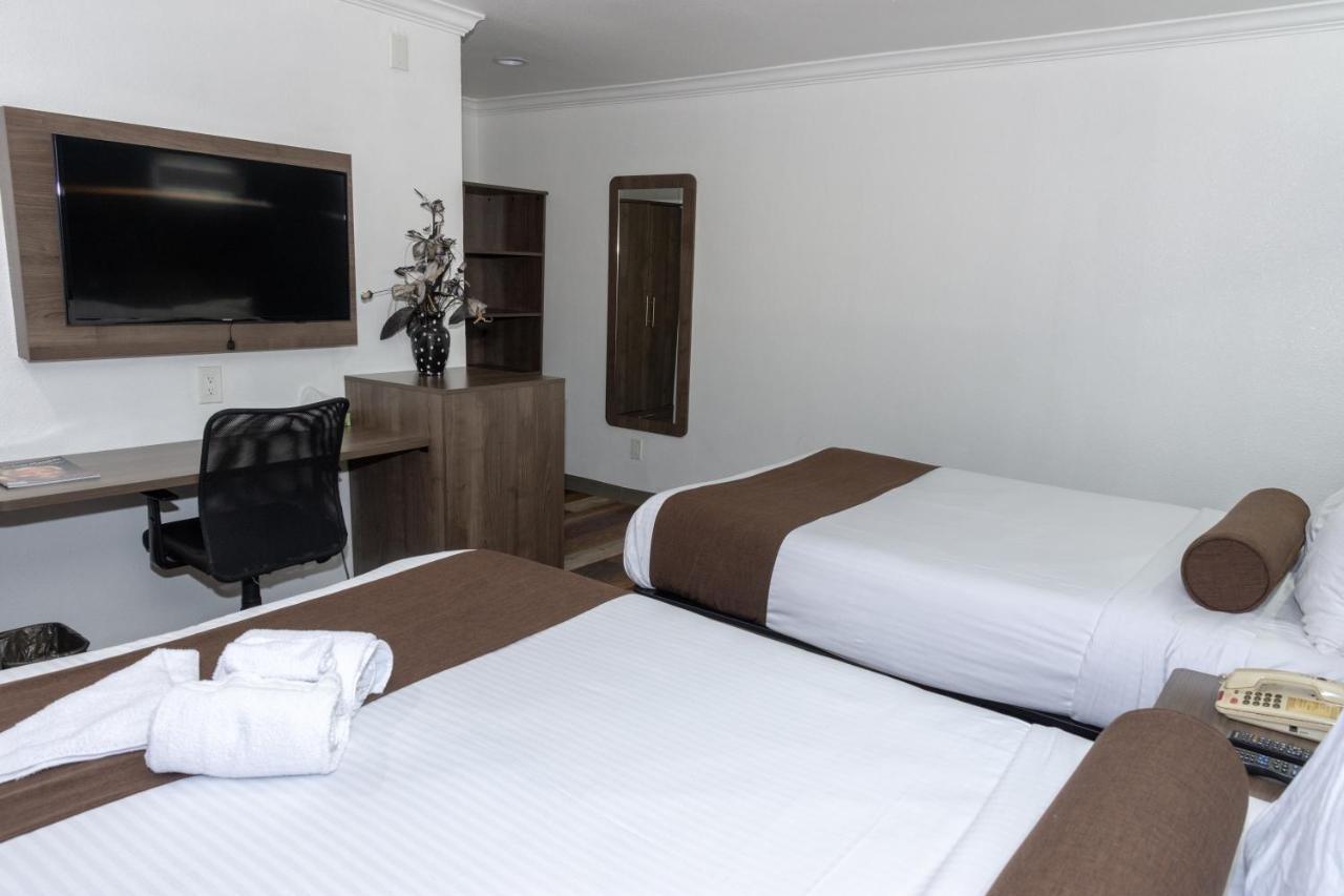 Value Inn Беллфлауэр Экстерьер фото